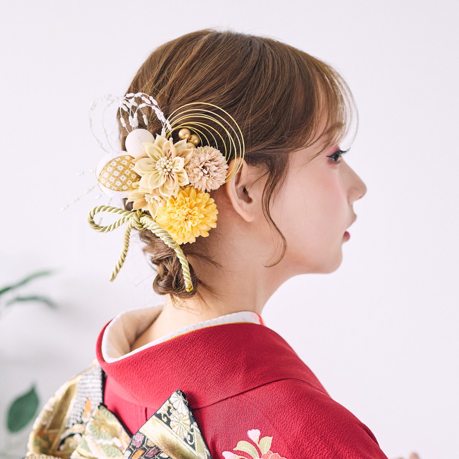 月下美人 ベージュ モデル着用 1