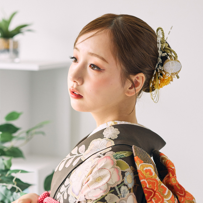 月下美人 ベージュ モデル着用 3